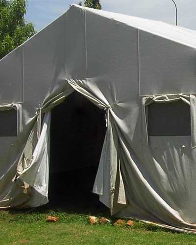 Изготавливаем солдатские палатки в Холмске вместимостью <strong>до 70 человек</strong>